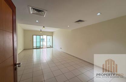 Apartment - 1 Bedroom - 1 Bathroom for rent in Al Dhafra 4 - Al Dhafra - Greens - Dubai