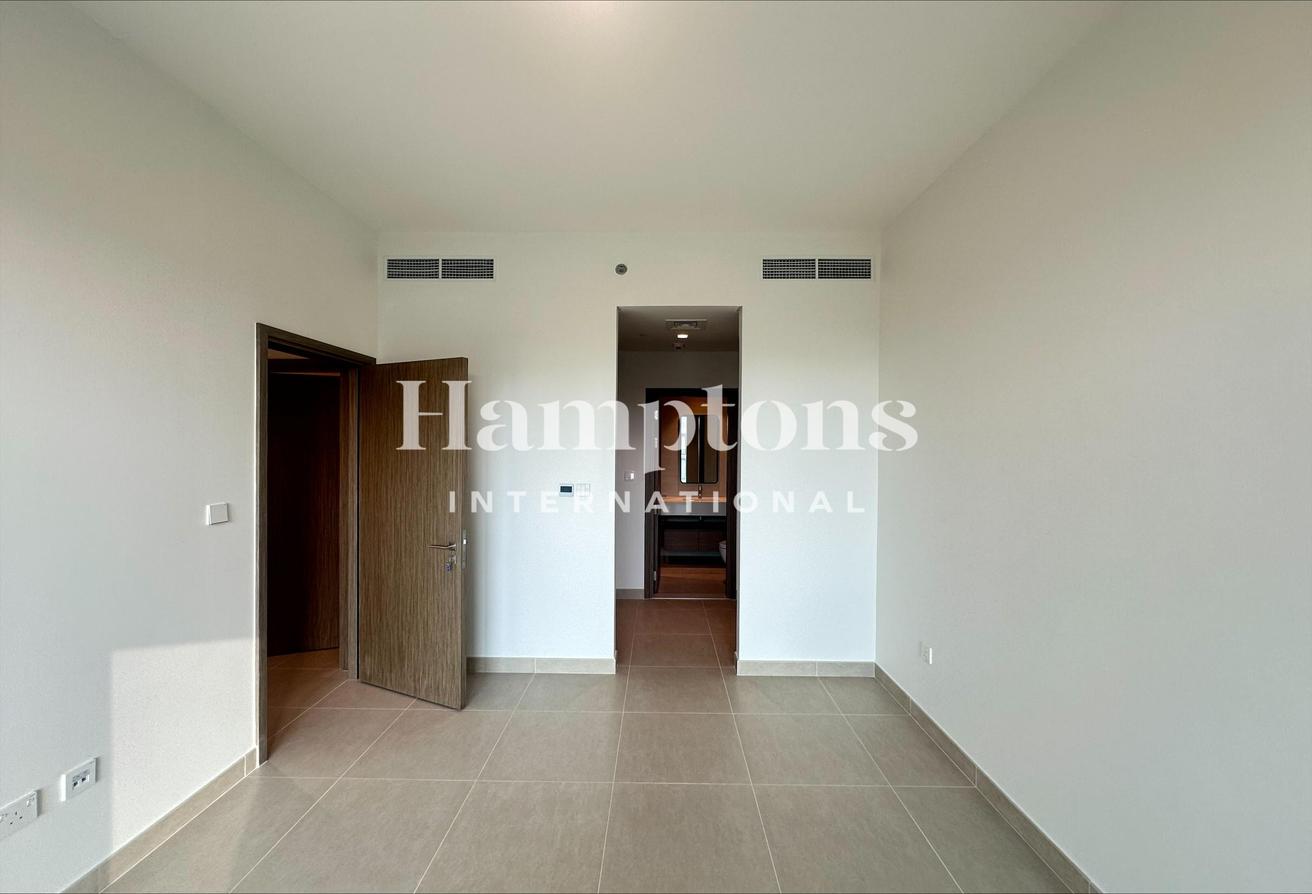 Vastu | Full Sea View | Brand New photo 12