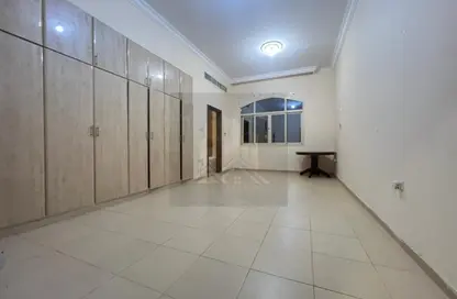 Apartment - 1 Bedroom - 2 Bathrooms for rent in Khalifa City A Villas - Khalifa City A - Khalifa City - Abu Dhabi