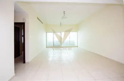 Apartment - 2 Bedrooms - 3 Bathrooms for rent in Olympic Park 2 - Olympic Park Towers - Dubai Sports City - Dubai