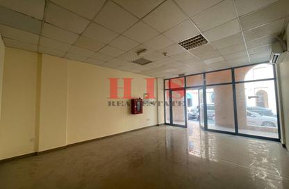 Shop - Studio - 1 Bathroom for rent in Building L09 - Greece Cluster - International City - Dubai