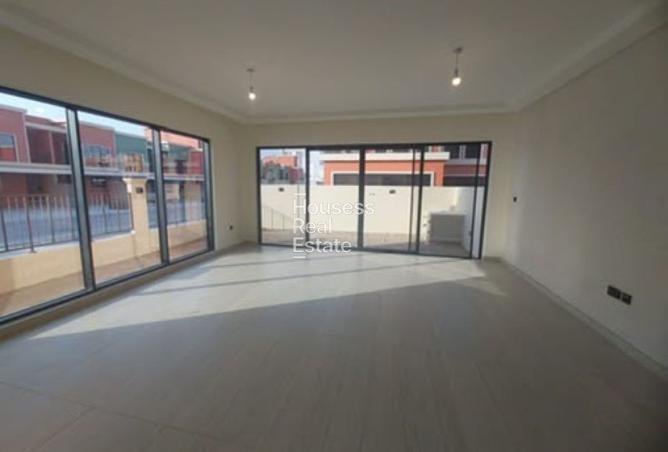 128373185 - Property Main Image