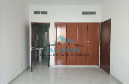 شقة - غرفة نوم - 2 حمامات للايجار في س04 - طراز فرنسي - المدينة العالمية - دبي شقة - غرفة نوم - 2 حمامات للايجار في س04 - طراز فرنسي - المدينة العالمية - دبي