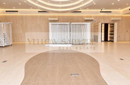 Retail - Studio - 1 for rent in Al Khabaisi - Deira - Dubai Retail - Studio - 1 for rent in Al Khabaisi - Deira - Dubai
