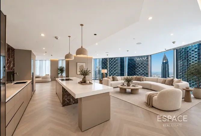 156914851 - Property Image 2