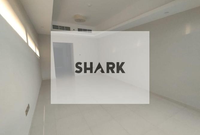 82784699 - Property Image 3