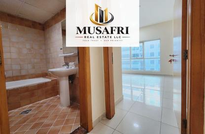 Apartment - 1 - 1 for rent in Al Hafeet Tower 7 - Al Nahda - Sharjah Apartment - 1 - 1 for rent in Al Hafeet Tower 7 - Al Nahda - Sharjah