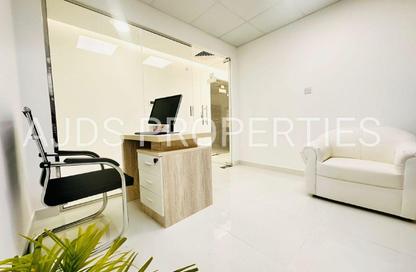 Office Space - Studio - 1 Bathroom for rent in Silver Home Building - Hor Al Anz - Deira - Dubai