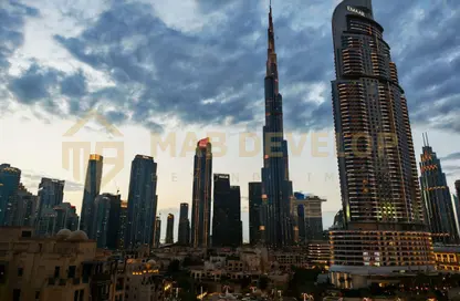 Apartment - 2 Bedrooms - 2 Bathrooms for sale in Burj Royale - Downtown Dubai - Dubai