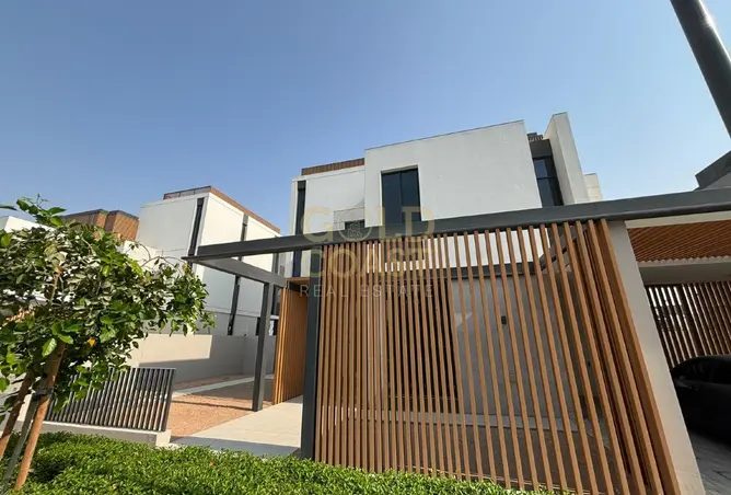 155585161 - Property Image 2