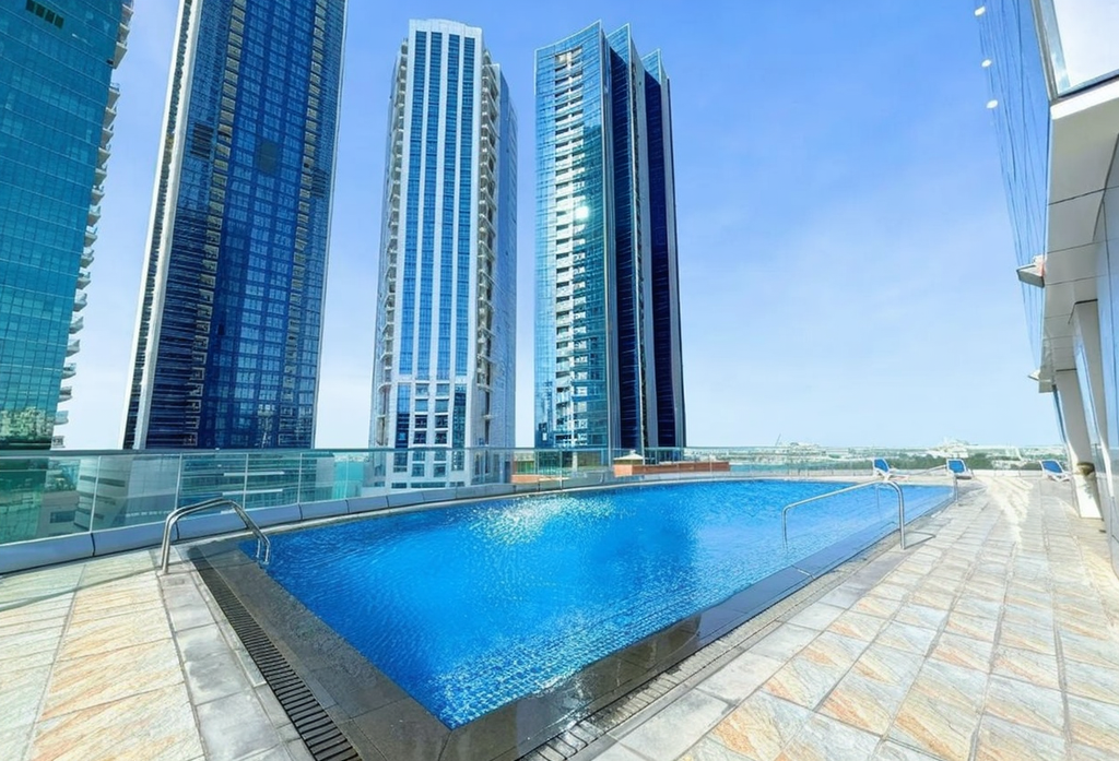 Elegant Studio | Fully Furnished | Luxury Living
