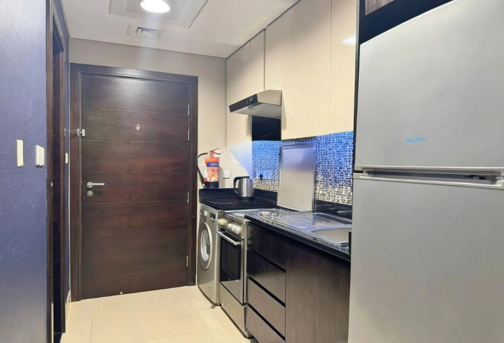 Elegant Studio | Fully Furnished | Luxury Living