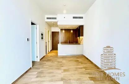 Apartment - 1 Bedroom - 2 Bathrooms for rent in Hamilton House - District 14 - Jumeirah Village Circle - Dubai