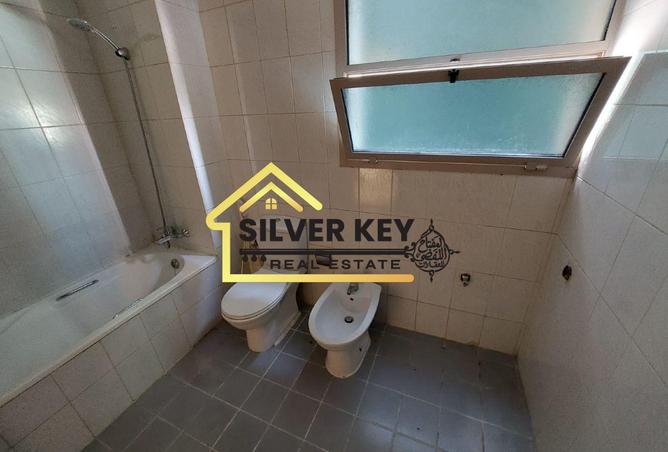 124293522 - Property Image 3