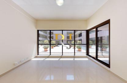 Apartment - 1 Bedroom - 2 Bathrooms for rent in Golden Sands 9 - Al Mankhool - Bur Dubai - Dubai