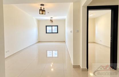 Apartment - 1 - 2 for rent in SG Muwaileh Building - Muwaileh - Sharjah