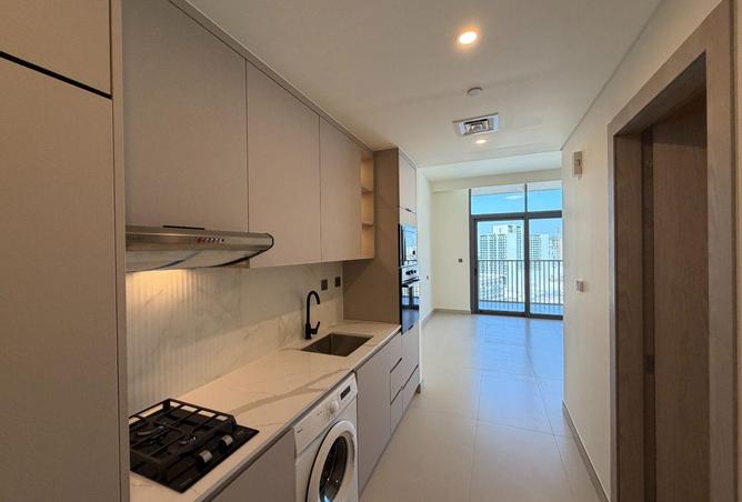 74233975 - Property Image 2