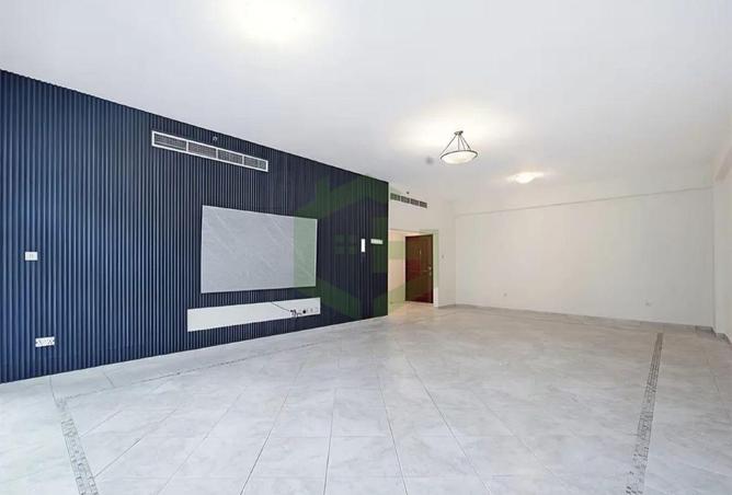 80689587 - Property Image 3