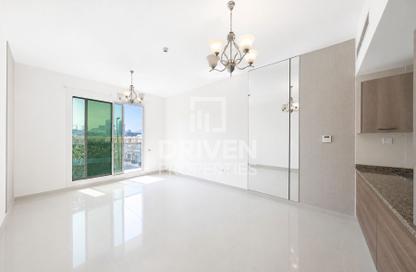 Apartment - 1 - 2 for rent in Roxana Residence C - Roxana Residences - District 12 - Jumeirah Village Circle - Dubai Apartment - 1 - 2 for rent in Roxana Residence C - Roxana Residences - District 12 - Jumeirah Village Circle - Dubai
