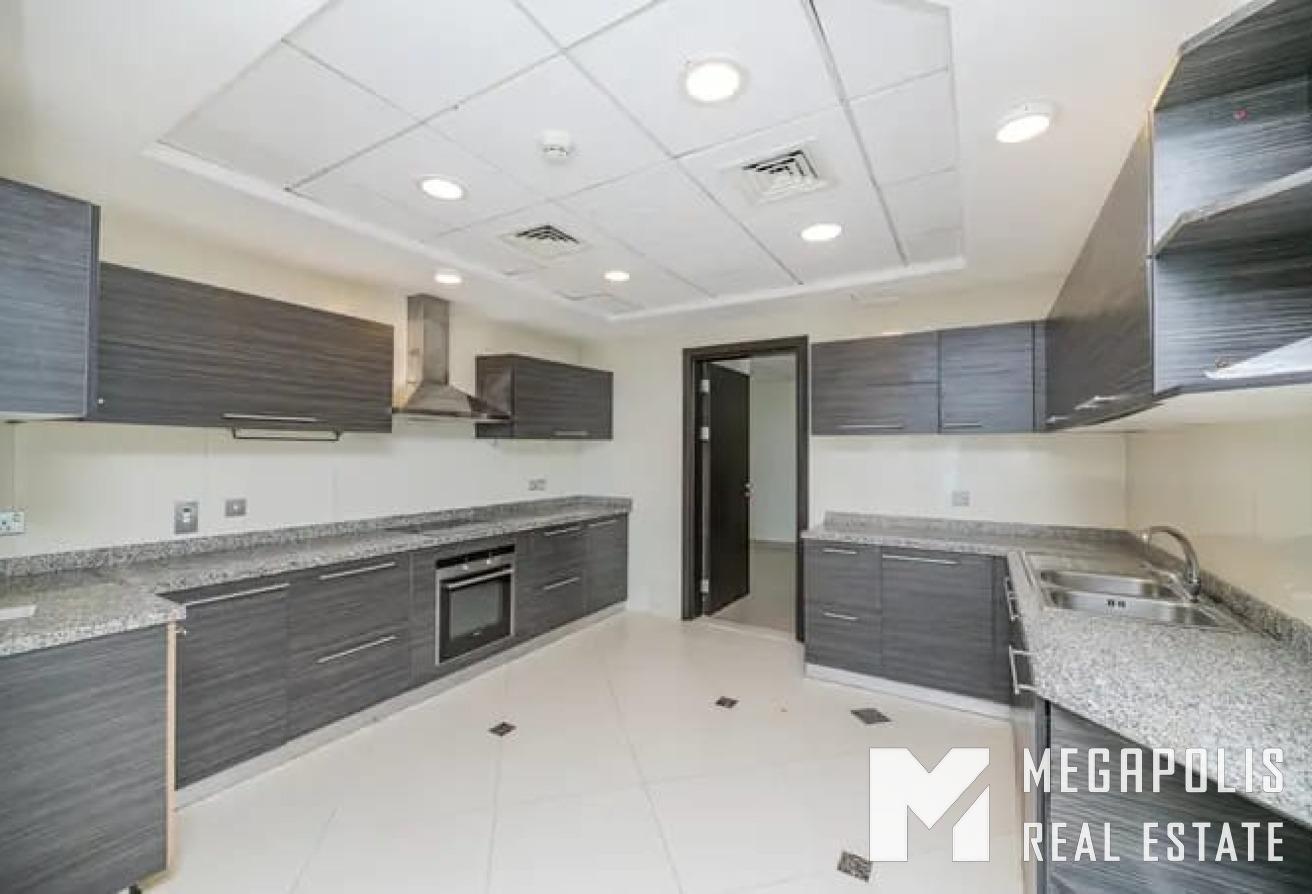 XTRA Large | 3Bed+Maids | Chiller Free | 2 Parking photo 5
