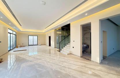 Villa - 6 Bedrooms - 7+ Bathrooms for rent in Al Aweer 1 - Al Aweer - Dubai