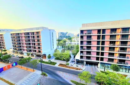 شقة - 2 غرف نوم - 3 حمامات للبيع في طراز 2 - الجادة - الشارقة