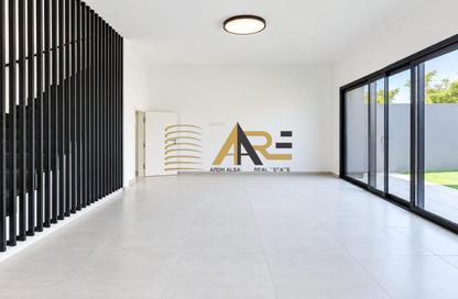 Townhouse - 2 - 4 for rent in Sarab 2 - Aljada - Sharjah