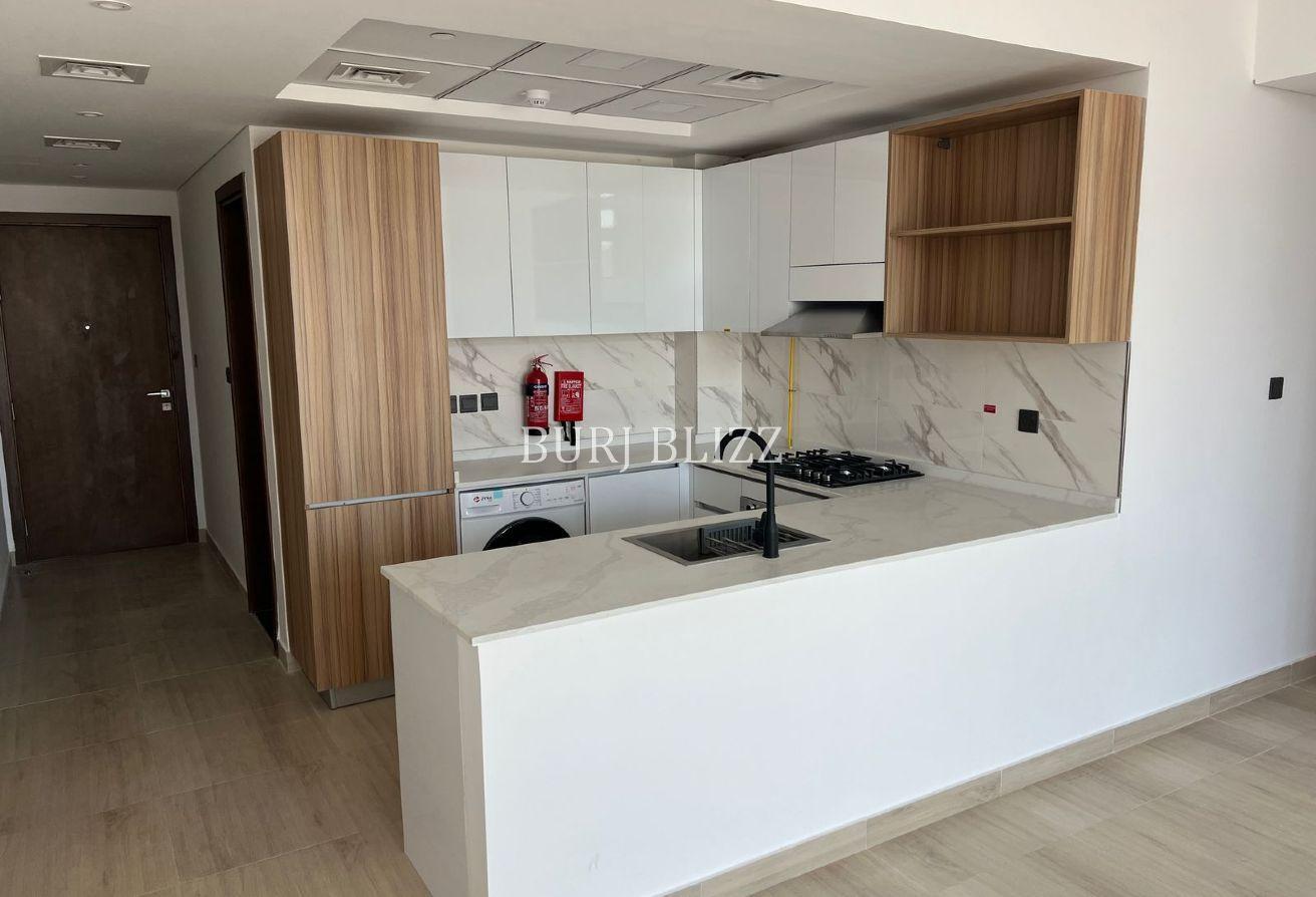 Brand New 2BR | Vacant | With Kitchen Appliances photo 5