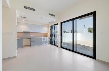 Villa - 3 Bedrooms - 4 Bathrooms for rent in Greenviews 2 - EMAAR South - Dubai South (Dubai World Central) - Dubai