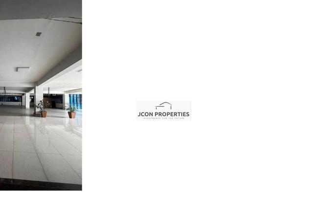 113718100 - Property Image 3