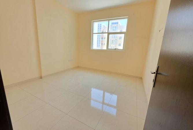 142402997 - Property Image 3