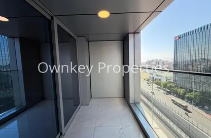 Apartment - 2 Bedrooms - 3 Bathrooms for rent in Titanium Tower - Al Karama - Dubai Apartment - 2 Bedrooms - 3 Bathrooms for rent in Titanium Tower - Al Karama - Dubai