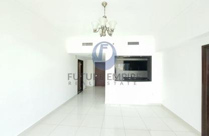 Apartment - 1 - 2 for rent in Majestic Tower - Al Abraj street - Business Bay - Dubai
