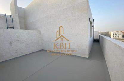 Penthouse - 1 Bedroom - 2 Bathrooms for rent in AlFalah - Muwaileh Commercial - Sharjah