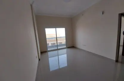 شقة - غرفة نوم - 2 حمامات للايجار في الجرف الصناعية 3 - الجرف الصناعية - عجمان