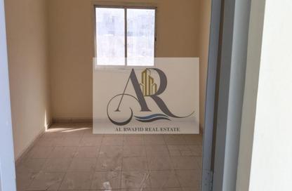 سكن عمال - استوديو - 8 حمامات للايجار في 1 الجرف - الجرف - عجمان وسط المدينة - عجمان