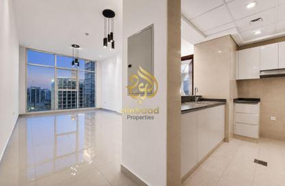 Apartment - 1 Bedroom - 2 Bathrooms for rent in Infinity Building - Al Satwa - Dubai