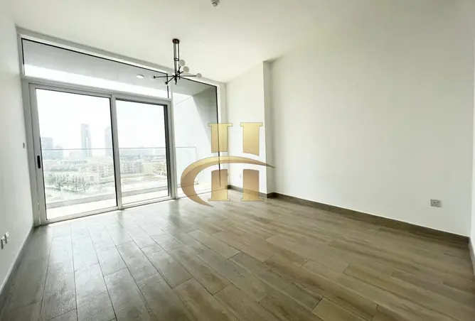100852275 - Property Image 3