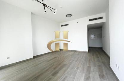 شقة - 2 - 3 للايجار في بلوم هايتس أ - بلوم هايتس - منطقة 15 - قرية جميرا الدائرية - دبي شقة - 2 - 3 للايجار في بلوم هايتس أ - بلوم هايتس - منطقة 15 - قرية جميرا الدائرية - دبي
