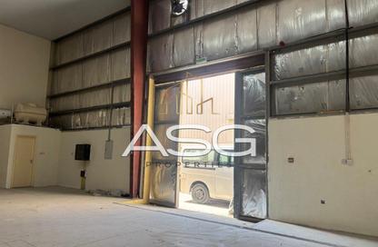 مستودع - استوديو - 1 حمام للايجار في مجمع دبي للاستثمار 2 - مجمع دبي للاستثمار - دبي مستودع - استوديو - 1 حمام للايجار في مجمع دبي للاستثمار 2 - مجمع دبي للاستثمار - دبي