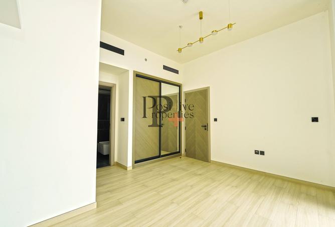 127031611 - Property Image 3