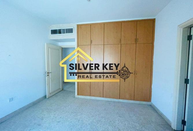 91812987 - Property Main Image