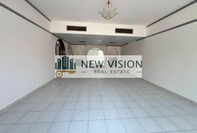 120182997 - Property Image 2