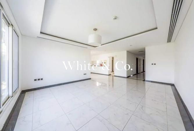 132003888 - Property Image 3