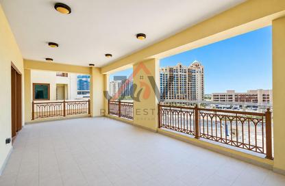 Apartment - 3 - 5 for sale in Marina Residences 4 - Marina Residences - Palm Jumeirah - Dubai