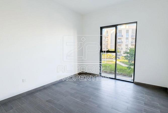 121990776 - Property Image 3