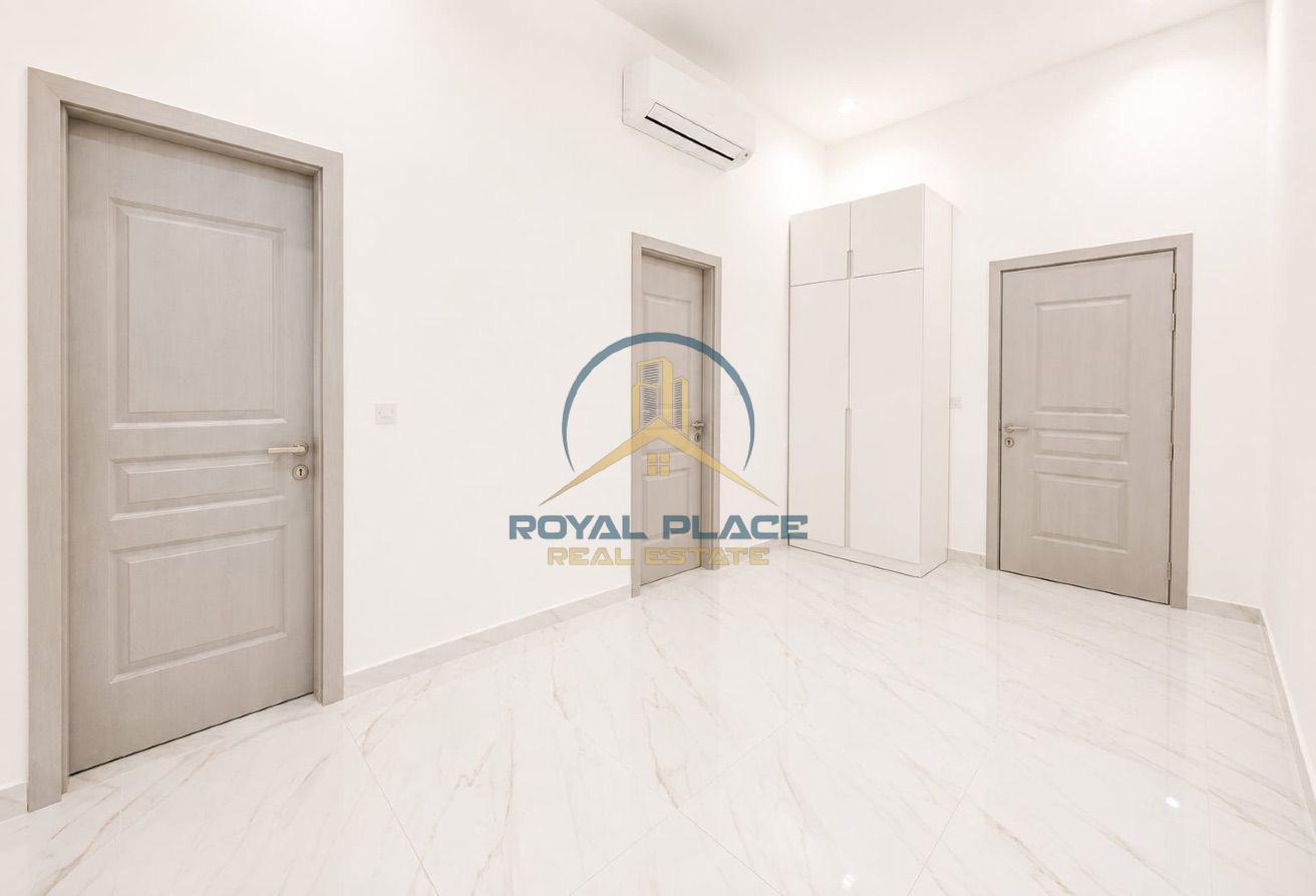 VACANT I MAJLIS ROOM I SLIGHTLY NEGOTIABLE photo 10