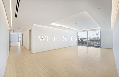 Apartment - 3 Bedrooms - 5 Bathrooms for sale in Serenia Living Tower 3 - Serenia Living - Palm Jumeirah - Dubai