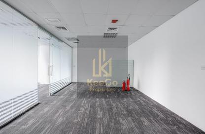 Office Space - Studio - 1 Bathroom for rent in Churchill Towers - Business Bay - Dubai