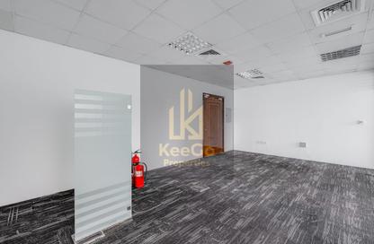 Office Space - Studio - 1 Bathroom for rent in Churchill Towers - Business Bay - Dubai